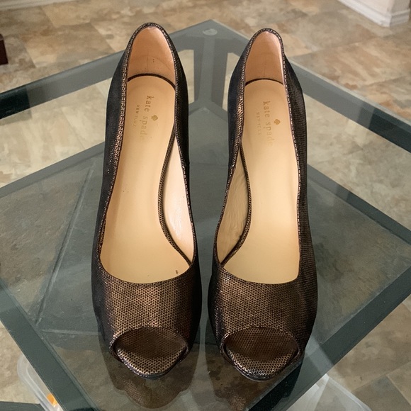 KATE SPADE HEELS - Picture 2 of 14